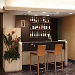 Luisa Hotel 3*