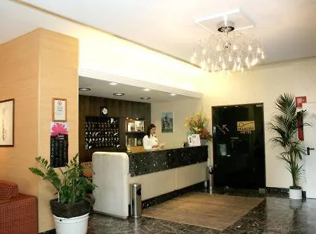 Luisa Отель Тоди