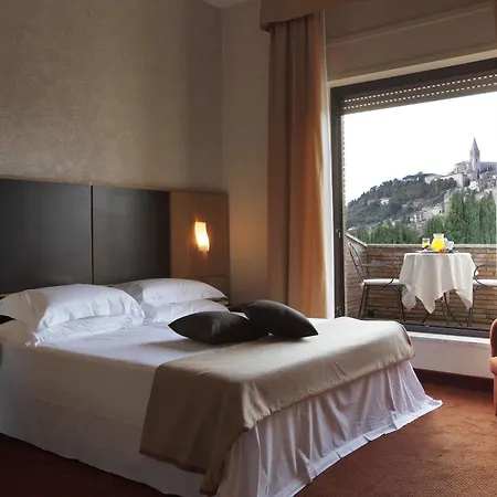 Hotel Luisa 3*
